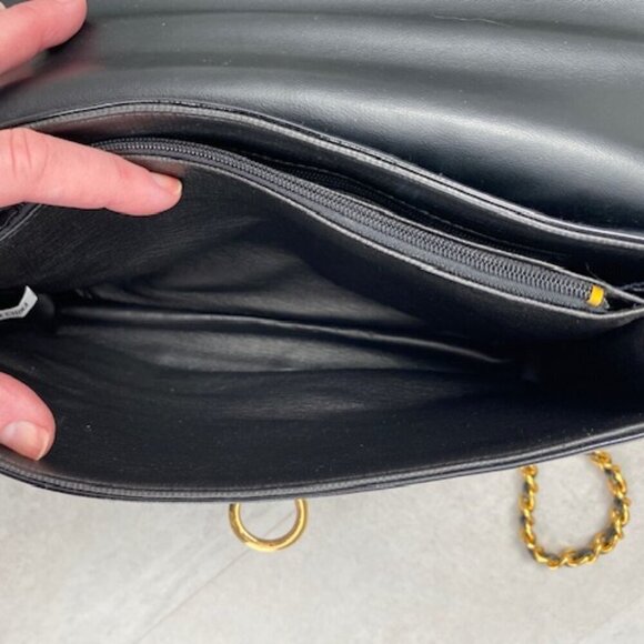 VINTAGE Giani Bernini Black Patent Faux Leather Crossbody Handbag Purse - Picture 13 of 16